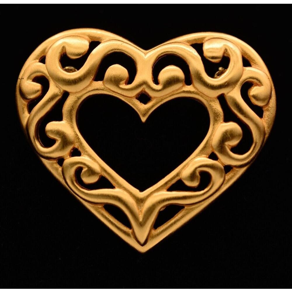 Anne Klein Vintage Heart Pin Brooch Brushed Gold Matte Valentine's Signed BinF